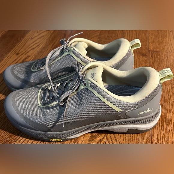 Dansko Makayla 38 Walking Hiking Waterproof Shoes Woman’s 8 Natural Arch Plus - Picture 4 of 10